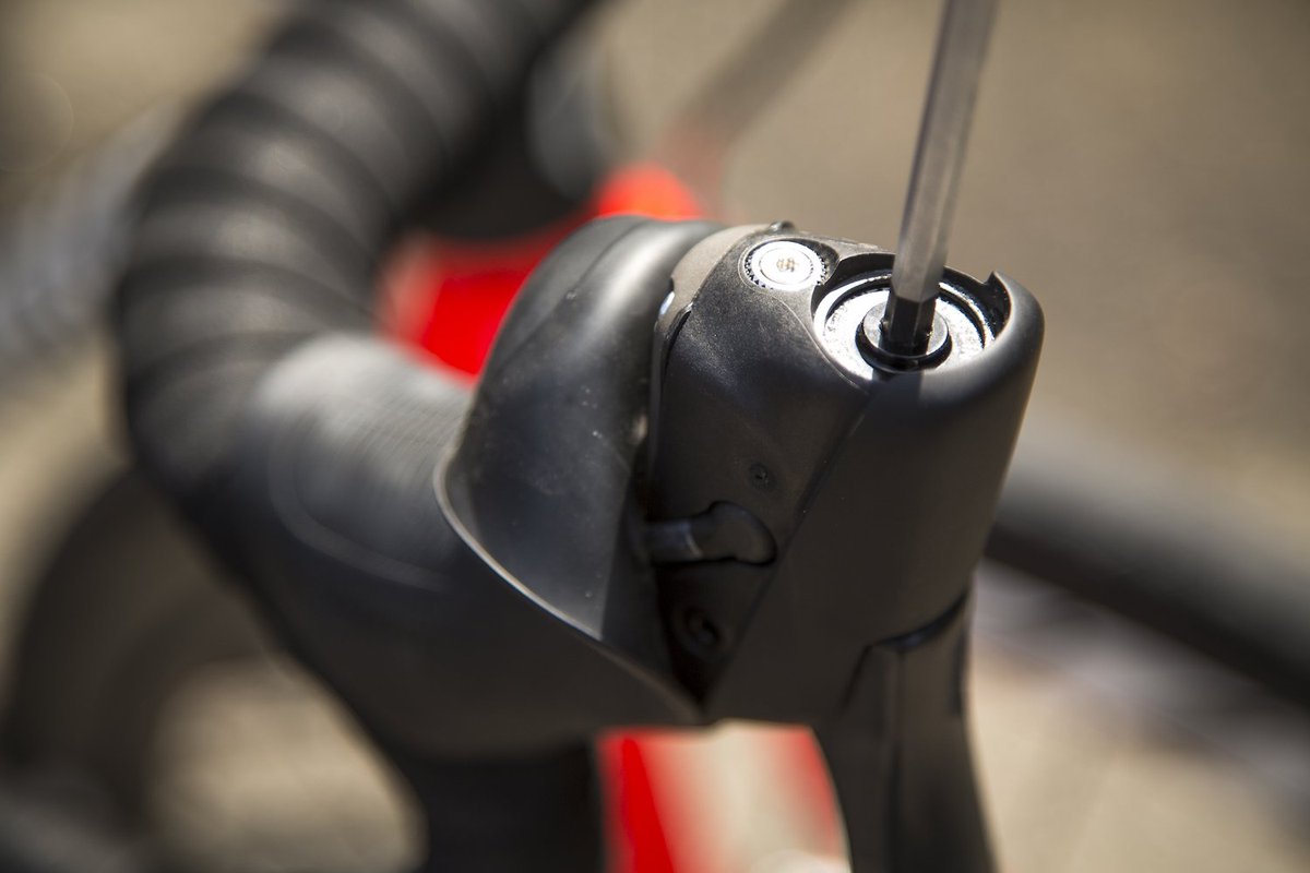Contact Point Adjustment™ | SRAM ROAD | 株式会社Many'S メニーズ
