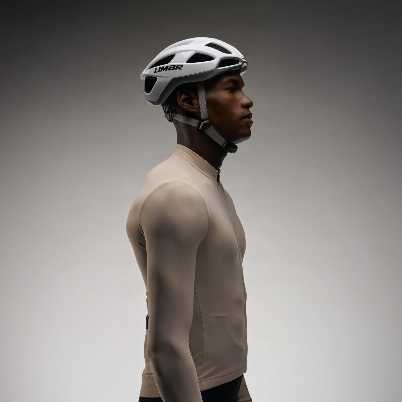 AIR STRATOS -OPAL WHITE SILVER- Asian Fit