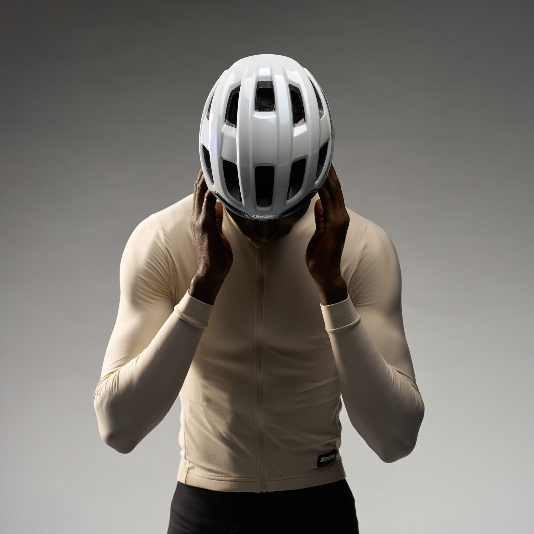 AIR STRATOS -OPAL WHITE SILVER- Asian Fit