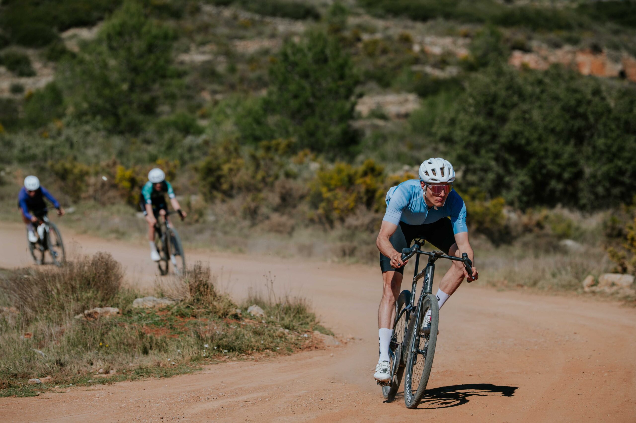 AIR STRATOS – GLOSSY WHITE – Asian Fit