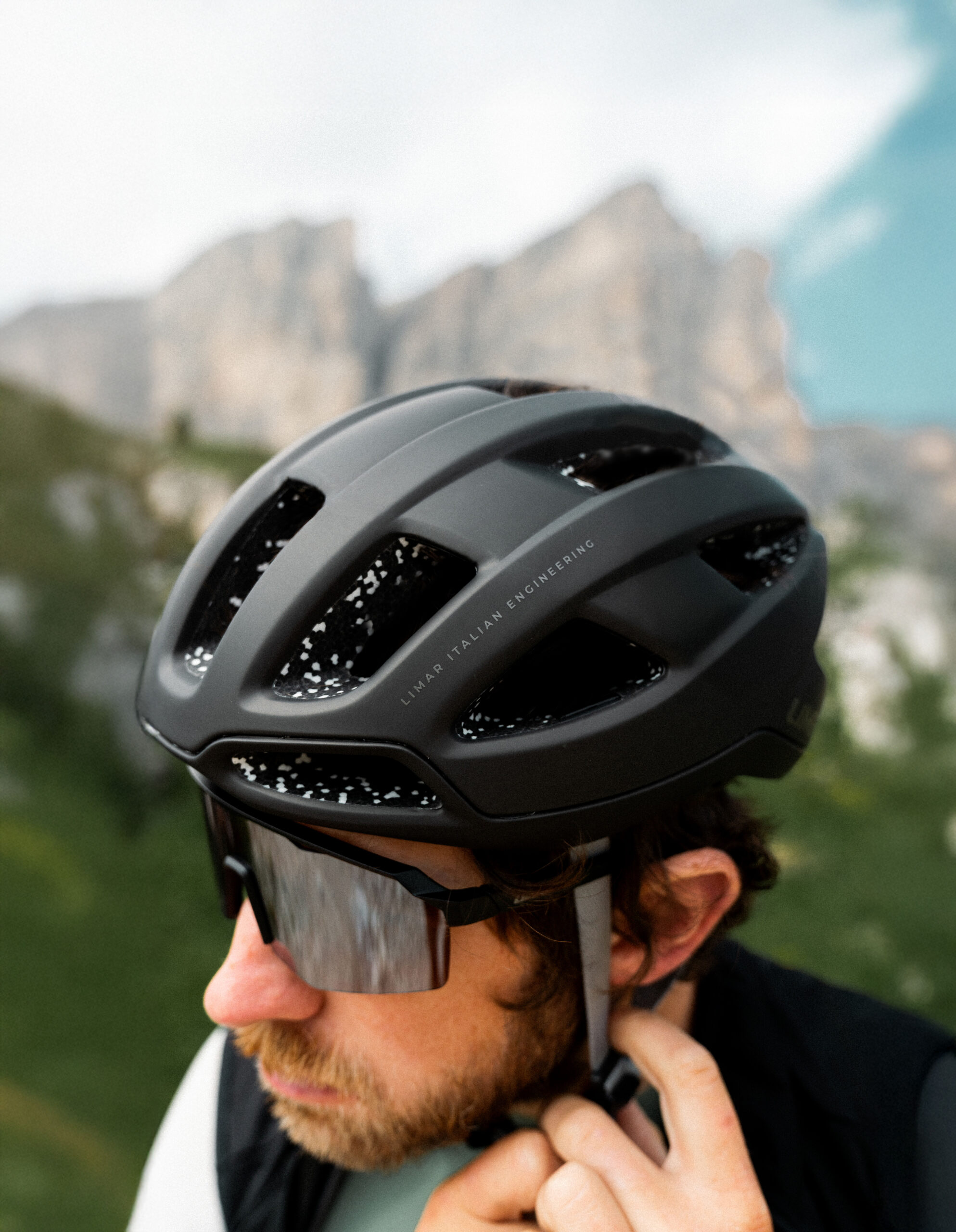 AIR STRATOS MAG MODERN GREY – Asian Fit