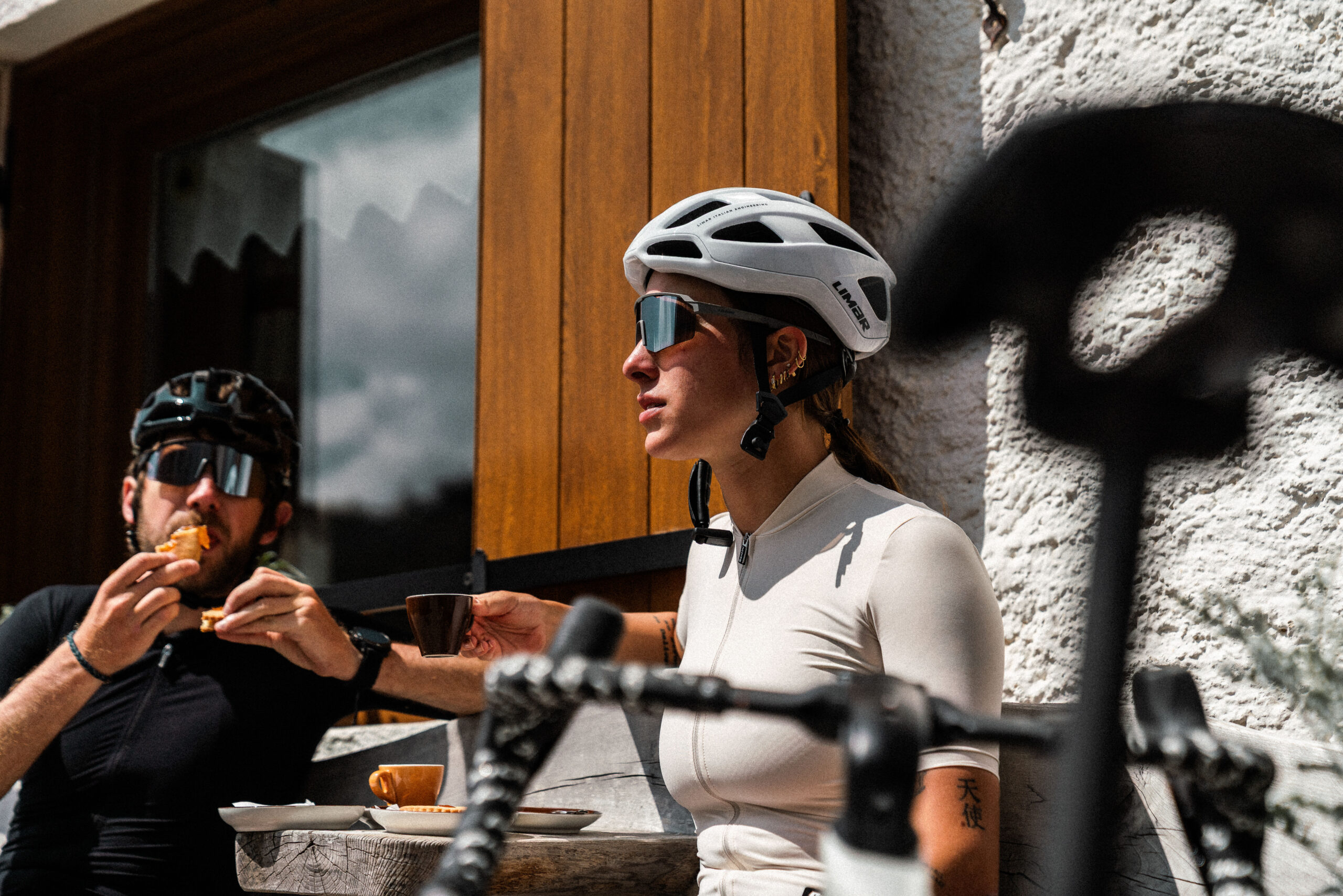 AIR STRATOS PURE WHITE – Asian Fit