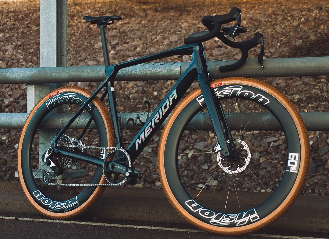 Vittoria】新世代グラベルレーシングタイヤ「Terreno Pro」シリーズを