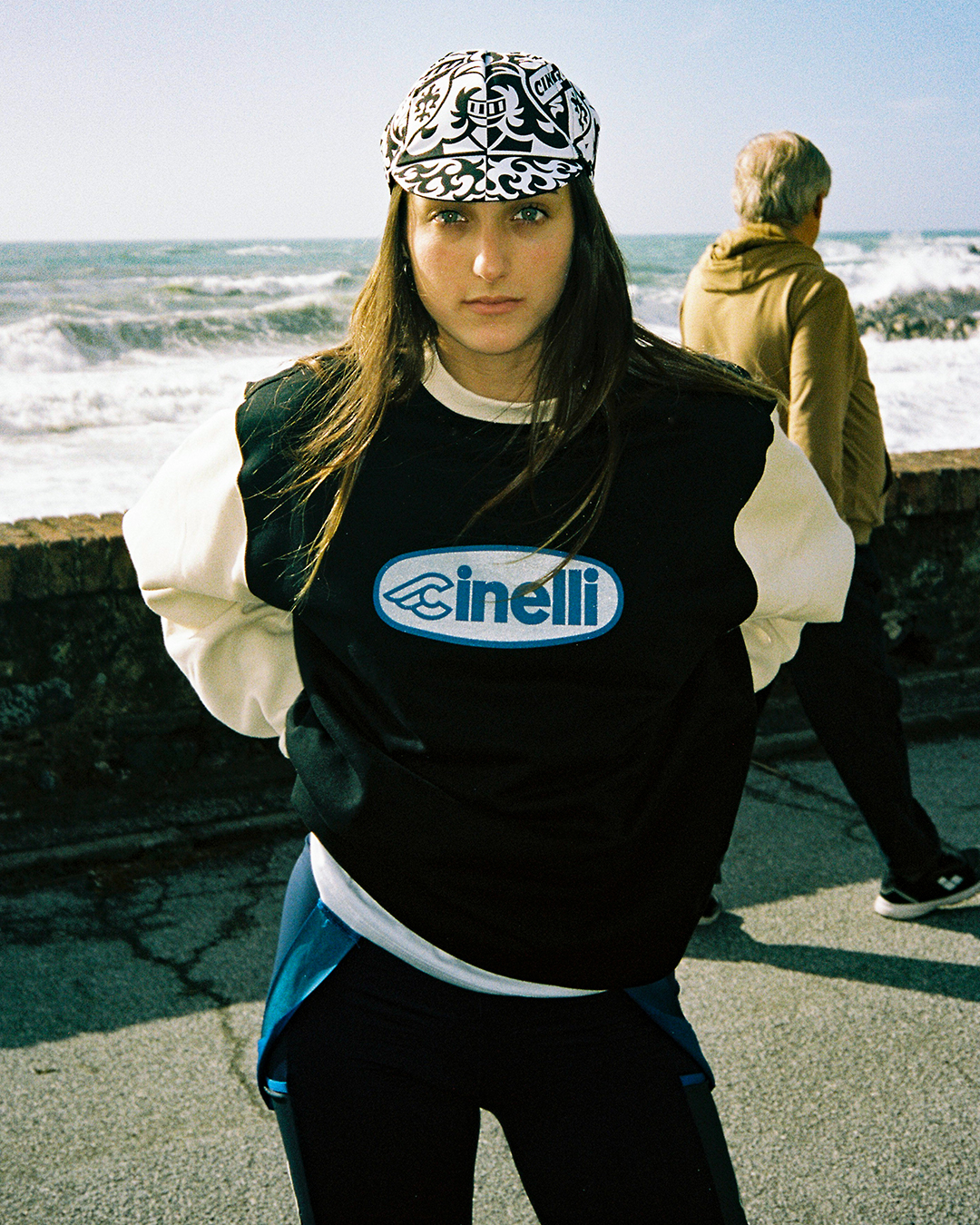 CAP CREST – PASTORI BLACK & WHITE