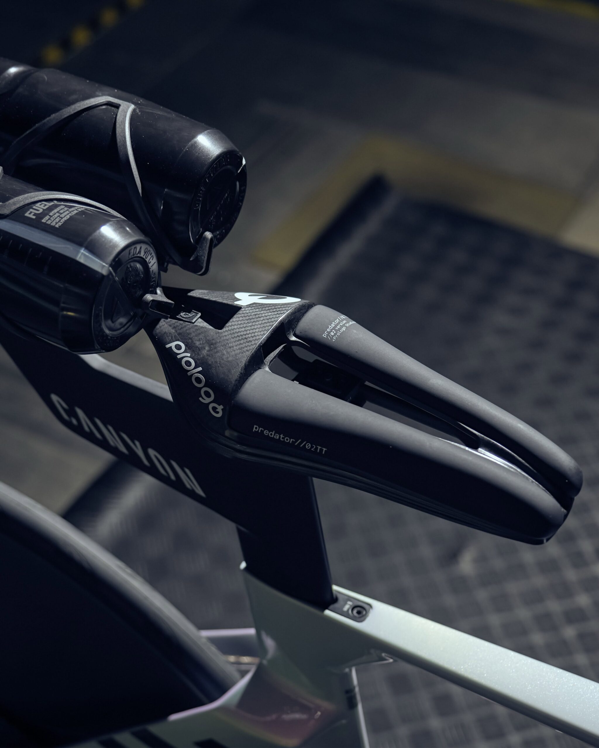 Predator//02 TRI